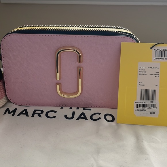 Marc Jacobs Camera Bag - Picture 2 of 6